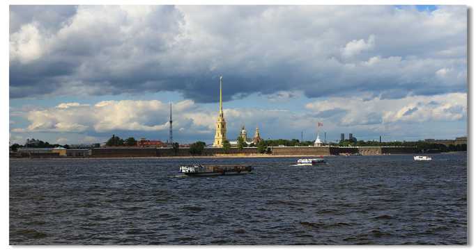 俄罗斯涅瓦河两岸风景图片
