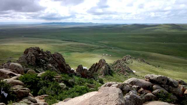 内蒙古乌里雅斯太山光景图片