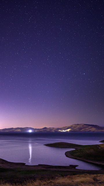 唯美江山紫色夜空图片