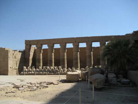 埃及卢克索建筑自然风光图片