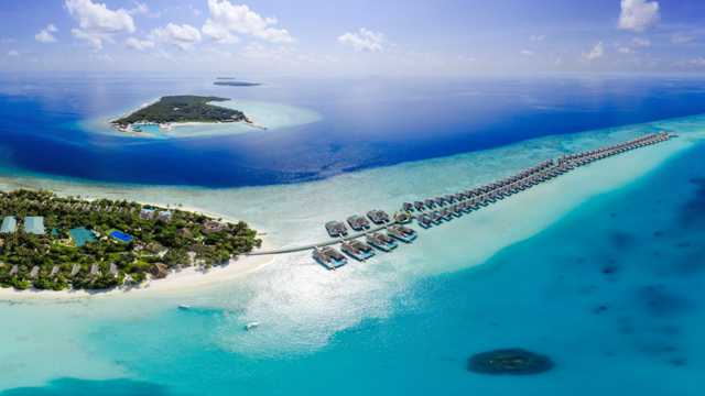 唯美的马尔代夫珊瑚岛光景图片