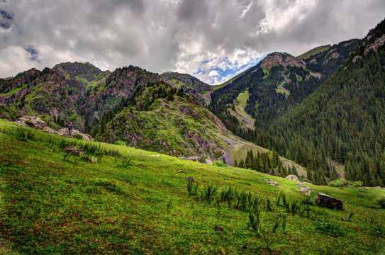 新疆米尔其克原野景色图片